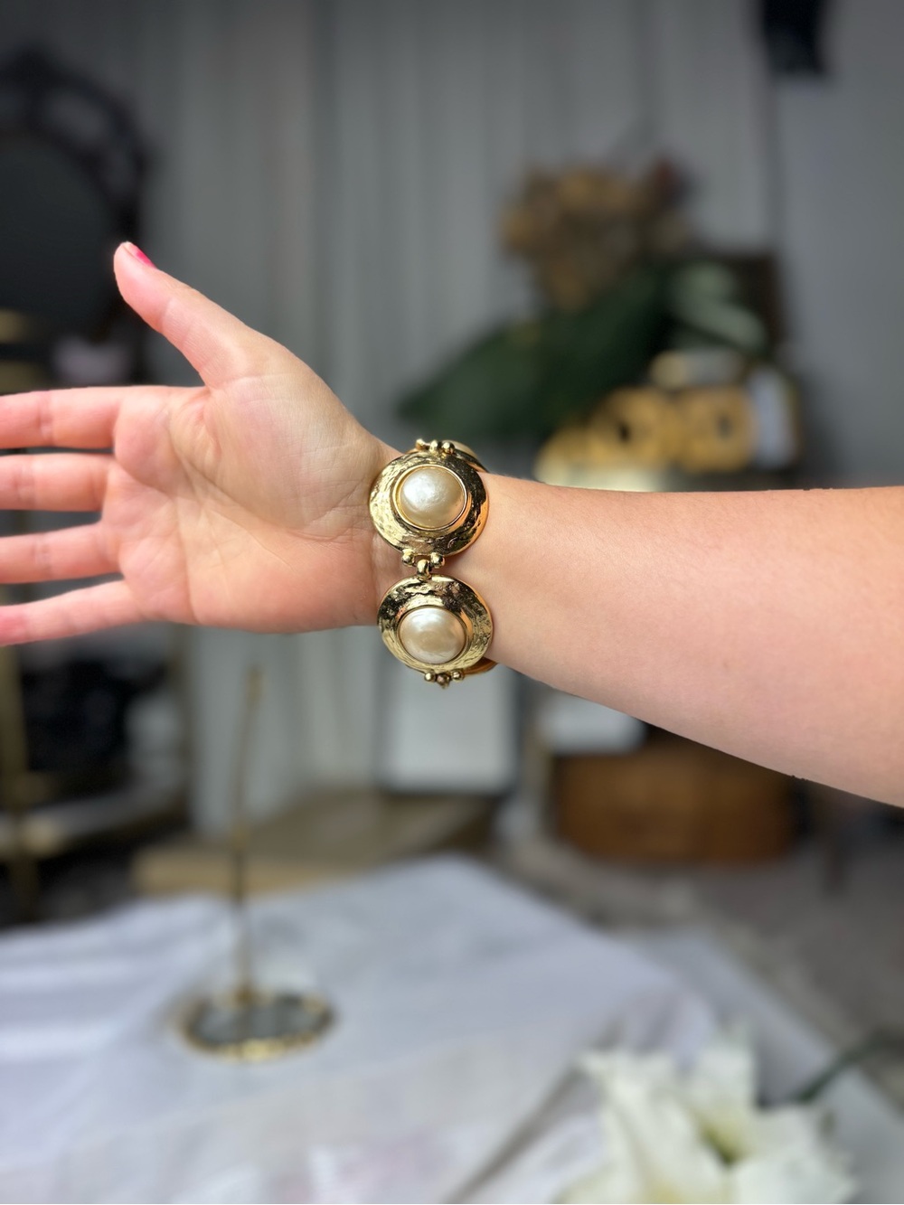 Yves Saint Laurent Gold-Tone Bracelet with Cream Pearl Cabochons - Picture 5 of 16